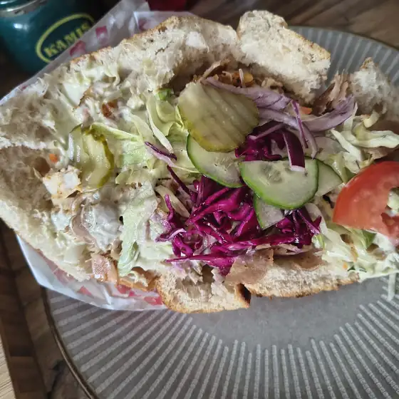 Kebab na talerzu